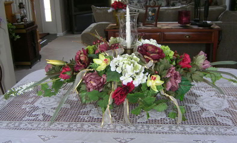 Vintage Look Centerpiece Elegant accent to any table Perfect for wedding 